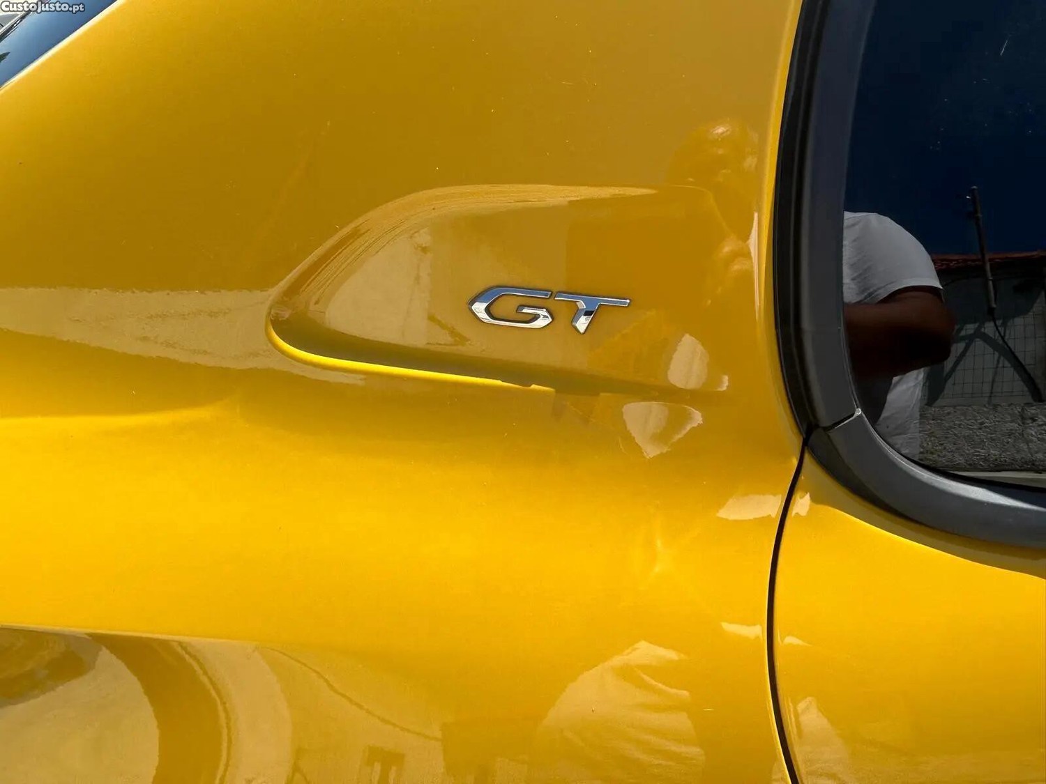 Peugeot 208 1.2 PureTech GT EAT8 — fotografia 11