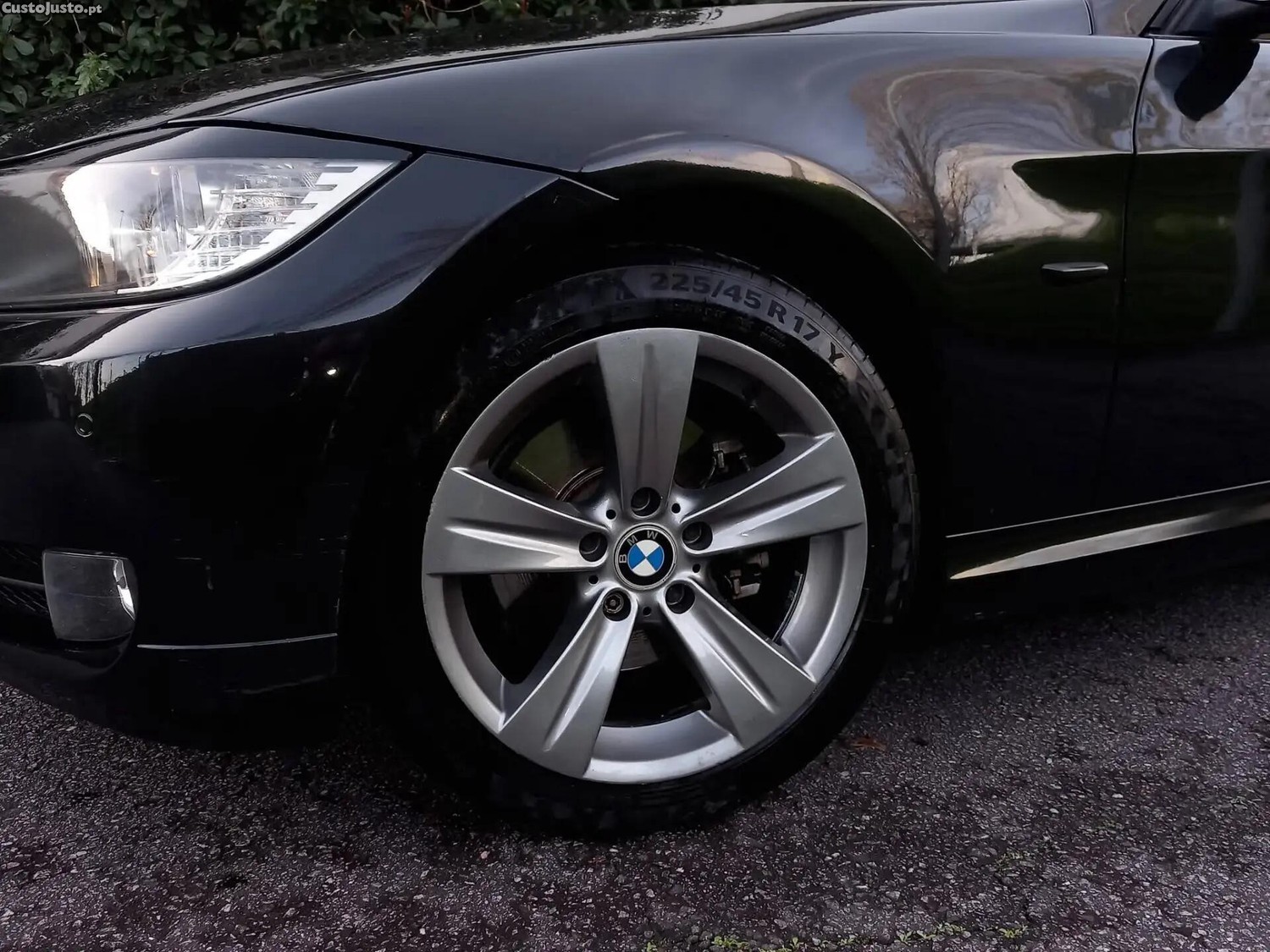 BMW 320 d Touring — photo 3