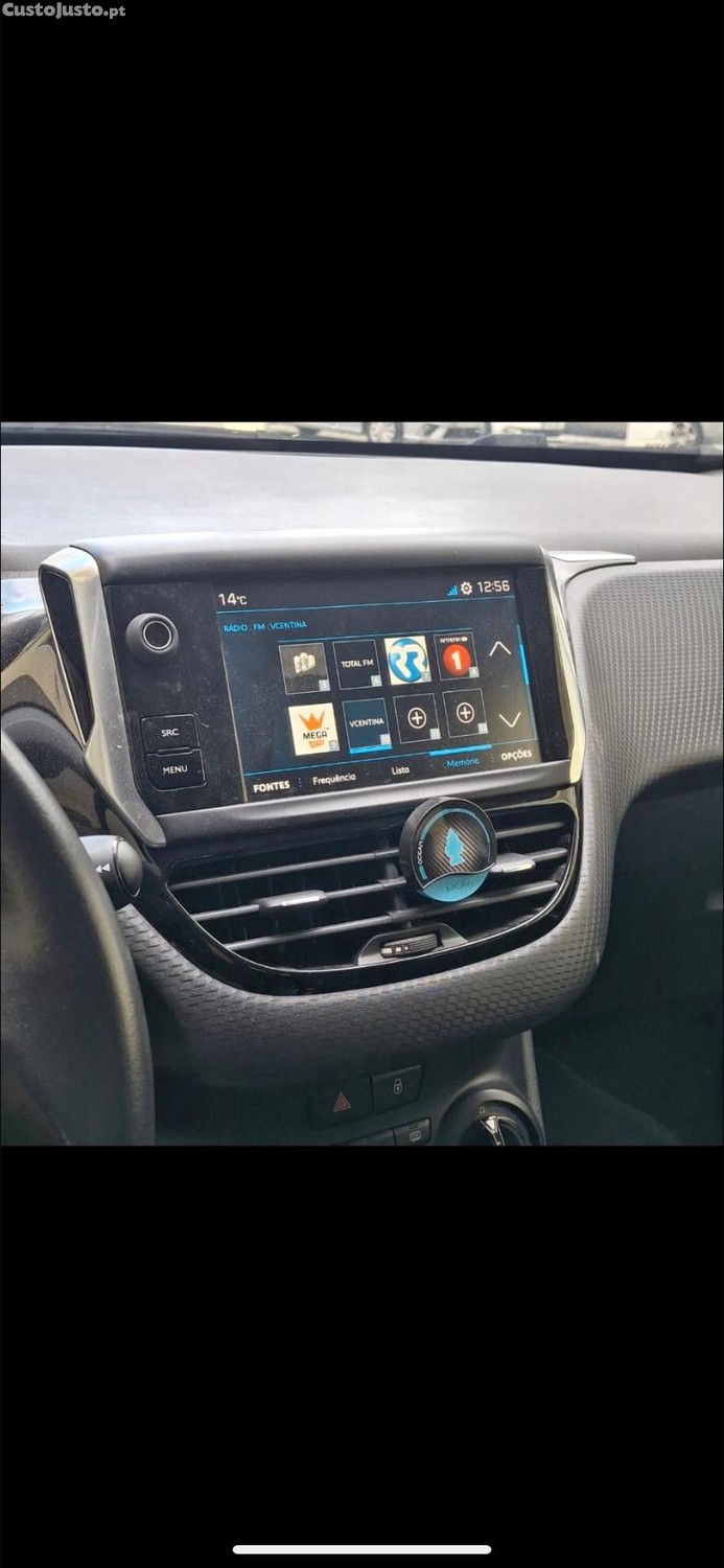 Peugeot 2008 Style — photo 4