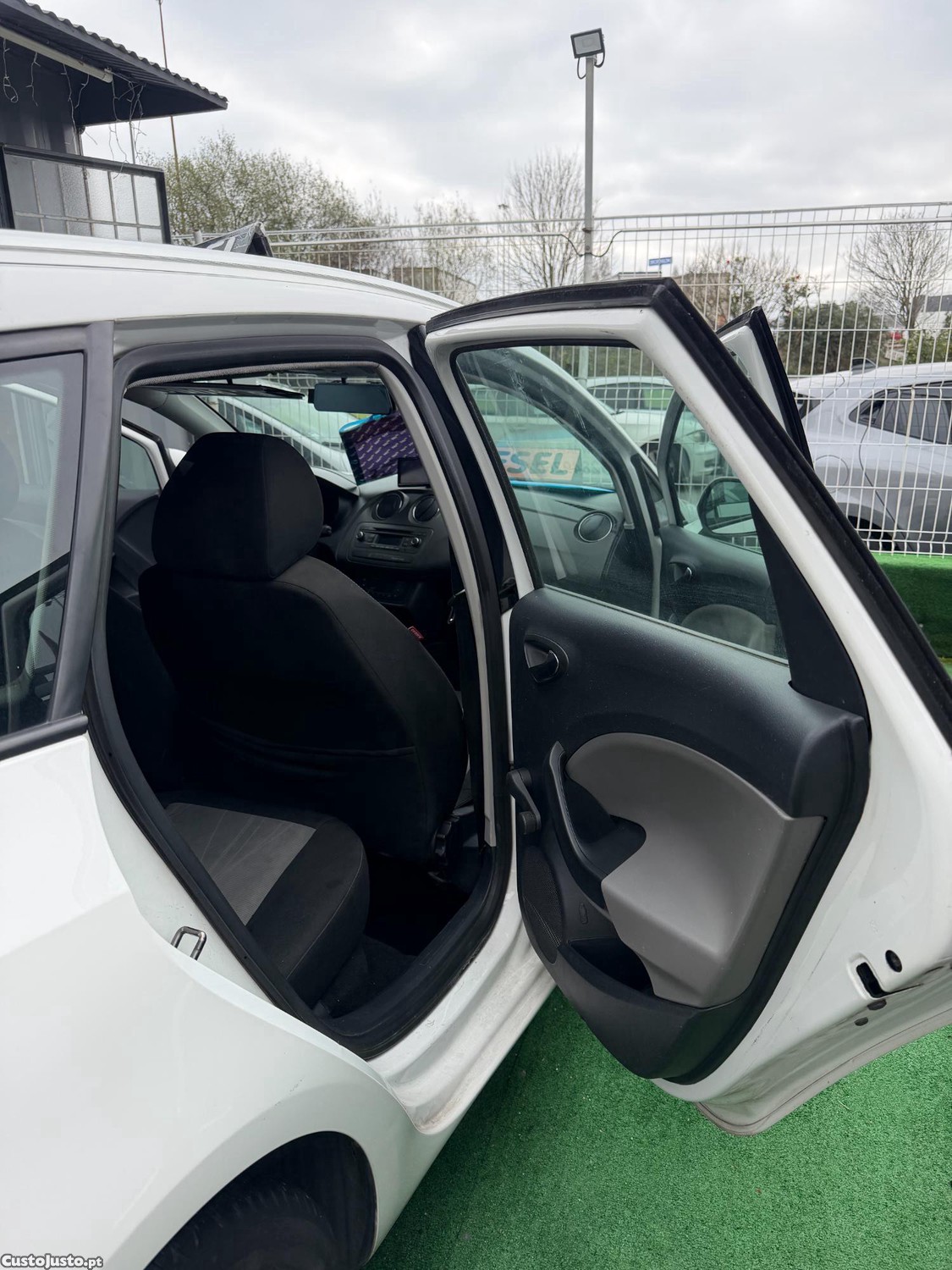 SEAT Ibiza St — fotografia 3