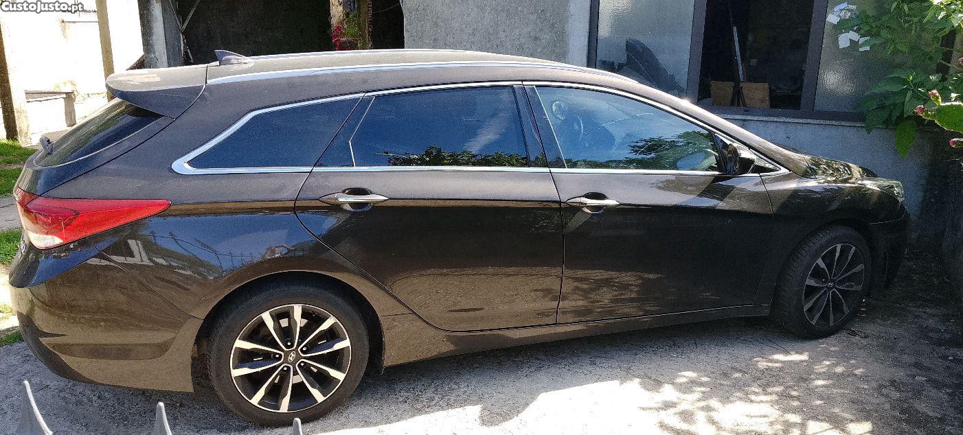 Hyundai i40 sw crdi - 16 — photo 5