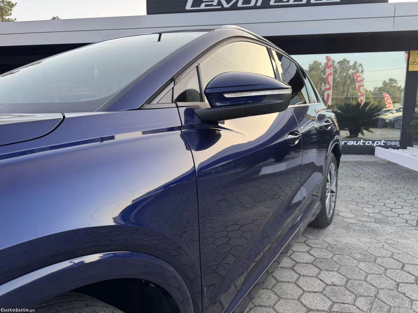 Audi Q4 40 82 kwh — fotografia 10