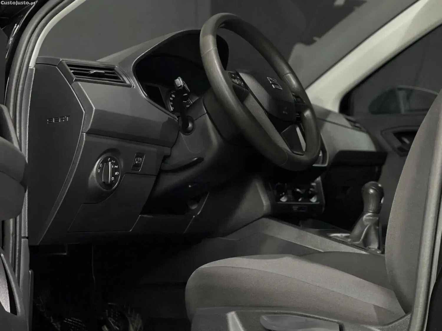 Seat Ibiza 1.6 TDI Reference - 19 — photo 2