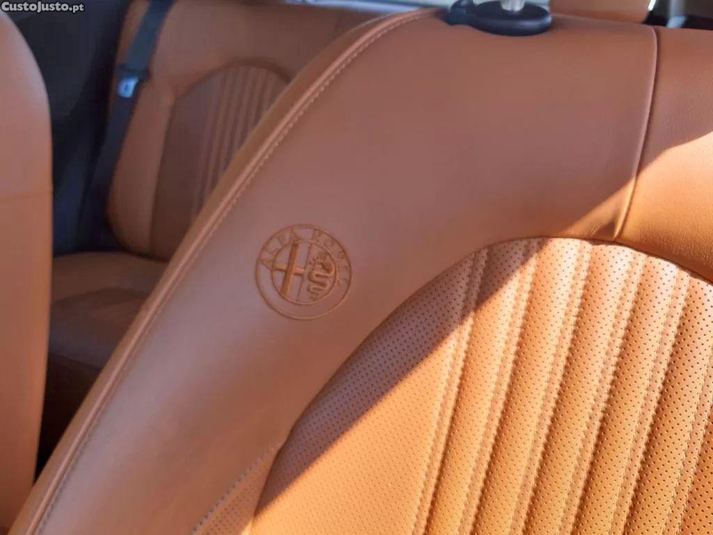 Alfa Romeo MiTo 1.3 jtd distinctive 5kq — fotografia 6