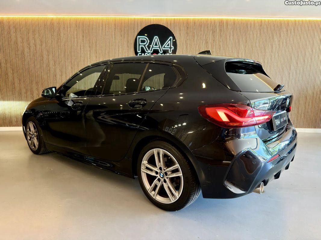 BMW 116 d Advantage Auto — fotografia 16