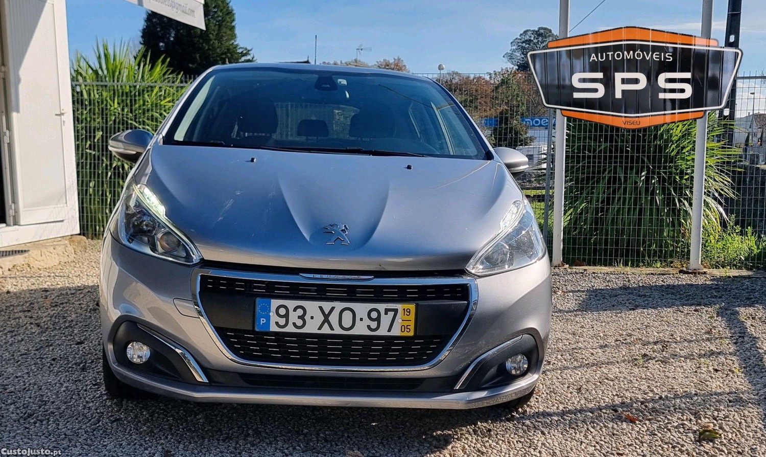 Peugeot 208 1.5 HDI 100cv Signature — fotografia 10