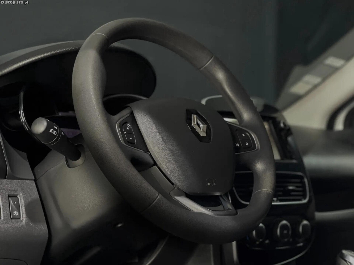 Renault Clio 1.5 DCI LIMITED - 19 — photo 5