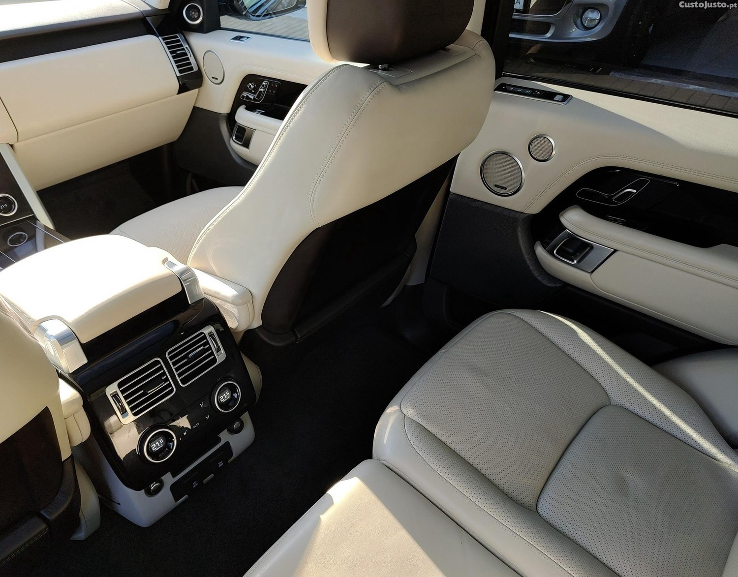 Land Rover Range Rover 2.0 Si4 PHEV LWB Vogue — fotografia 5