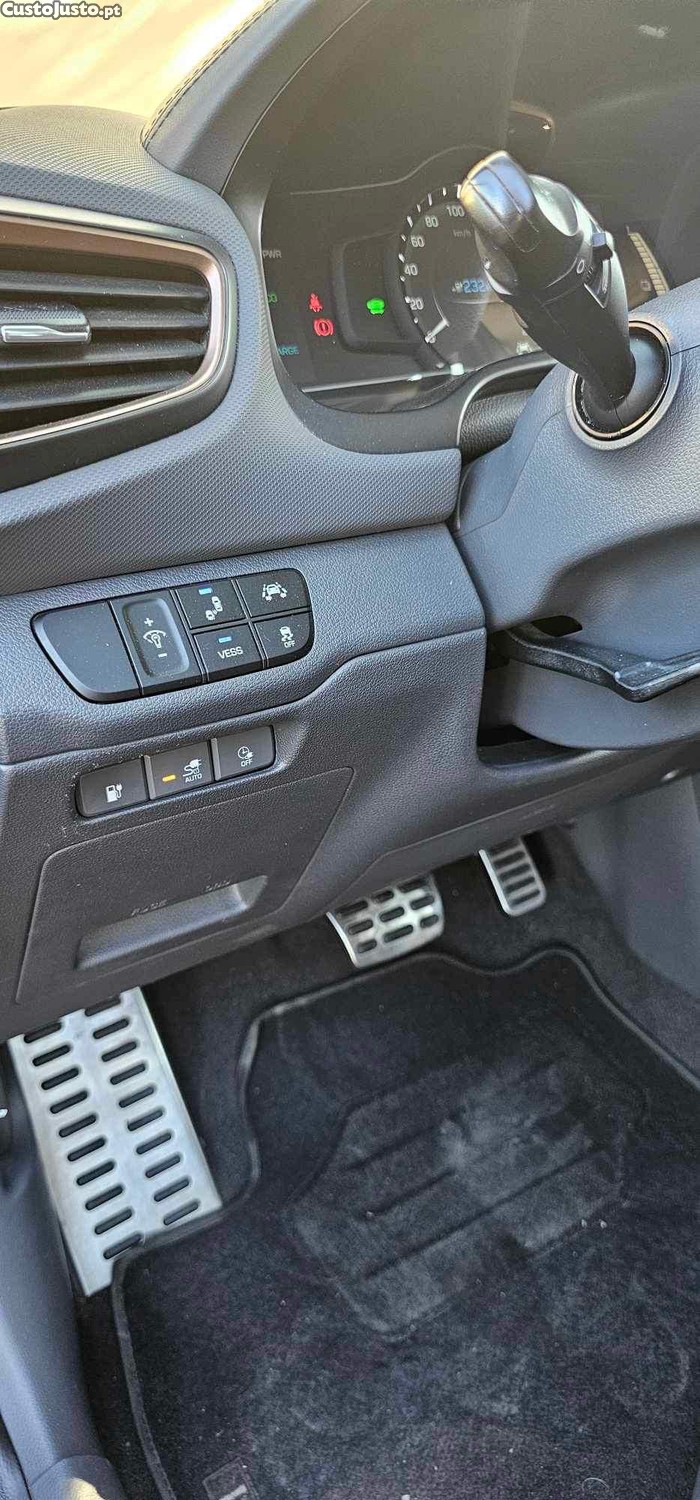Hyundai IONIQ 28kWh Premium — fotografia 3