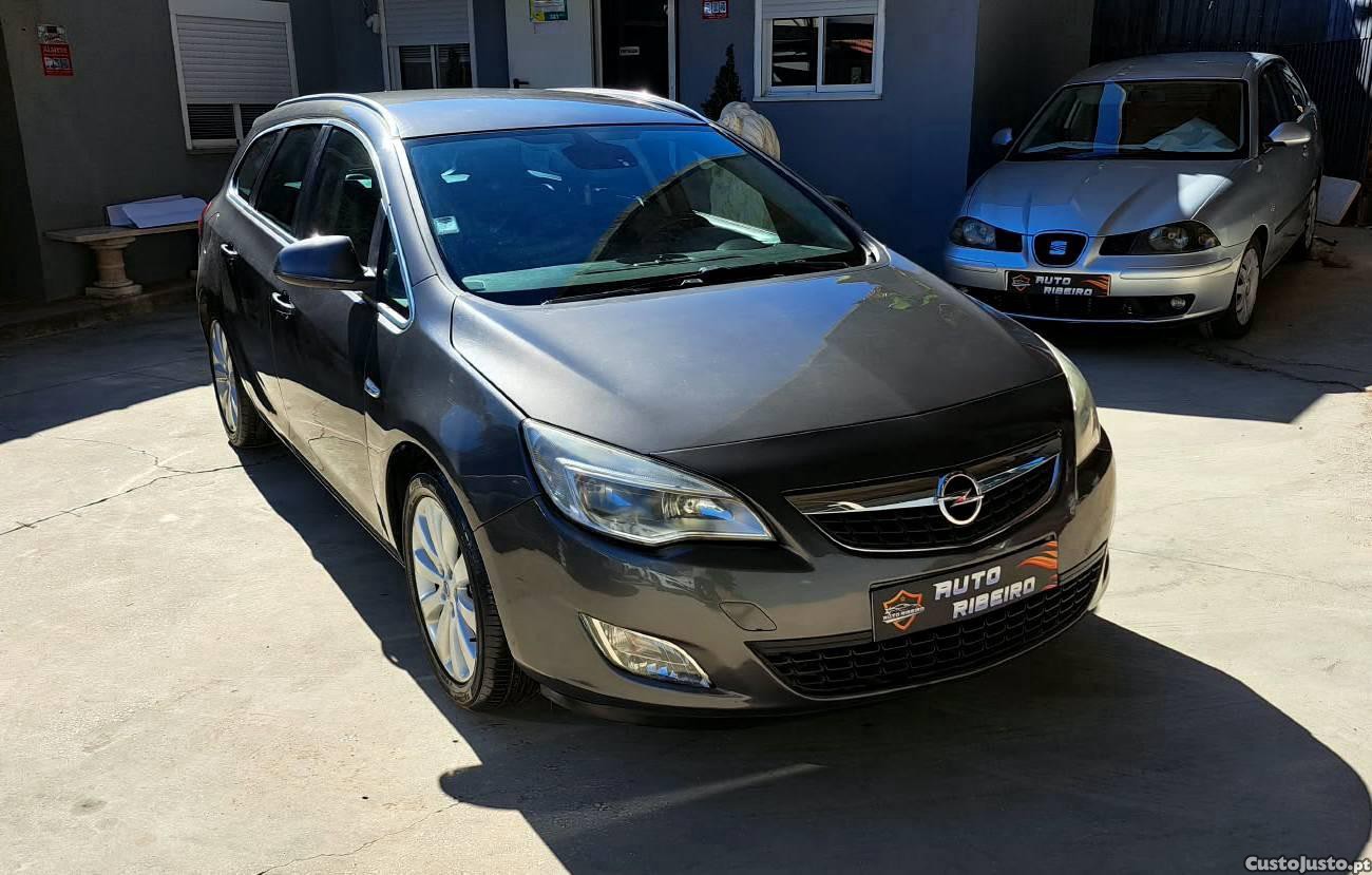 Opel Astra 1.3 CDTi Cosmo — photo 2