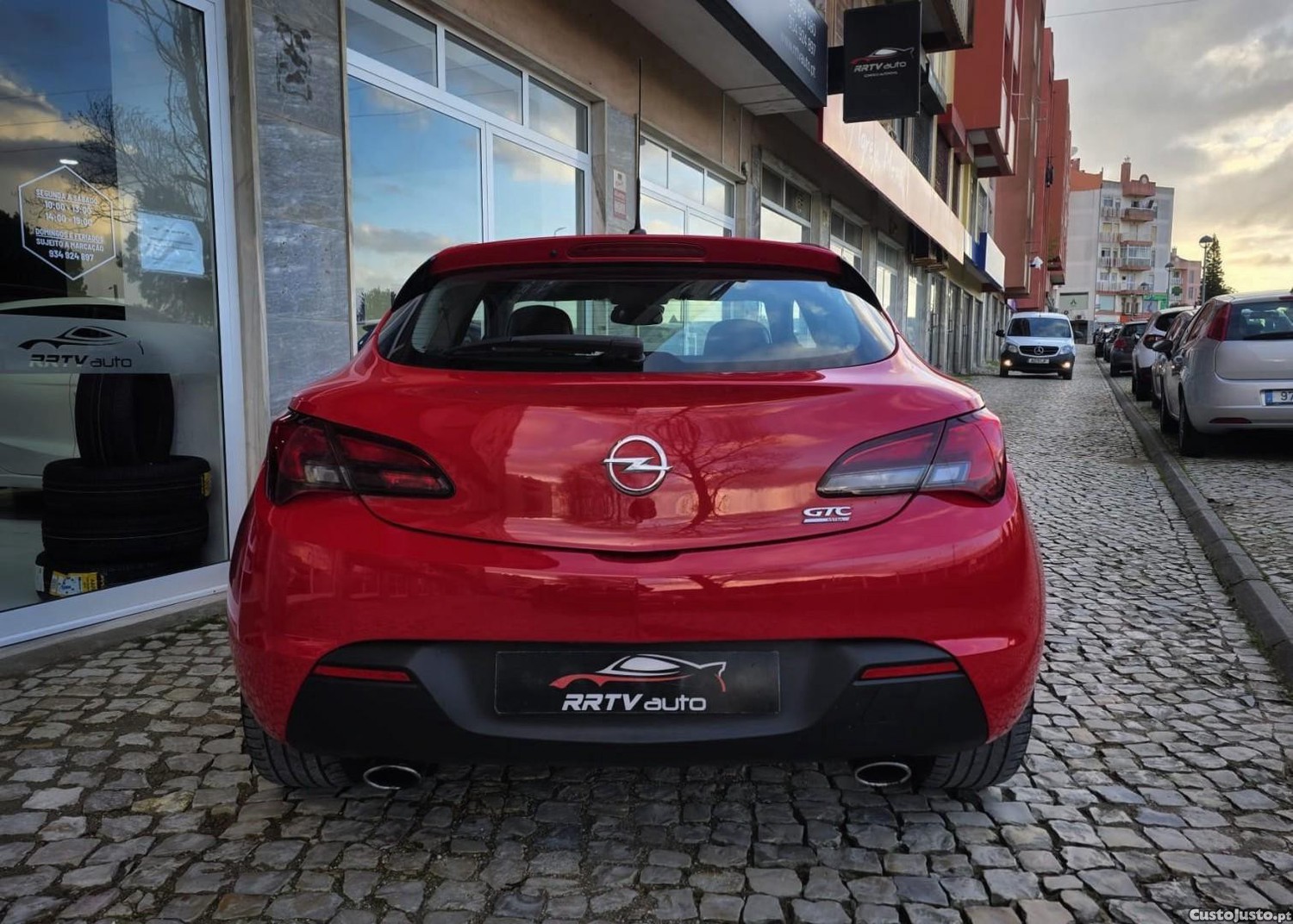 Opel Astra 1.6 T S/S J20 — fotografia 10