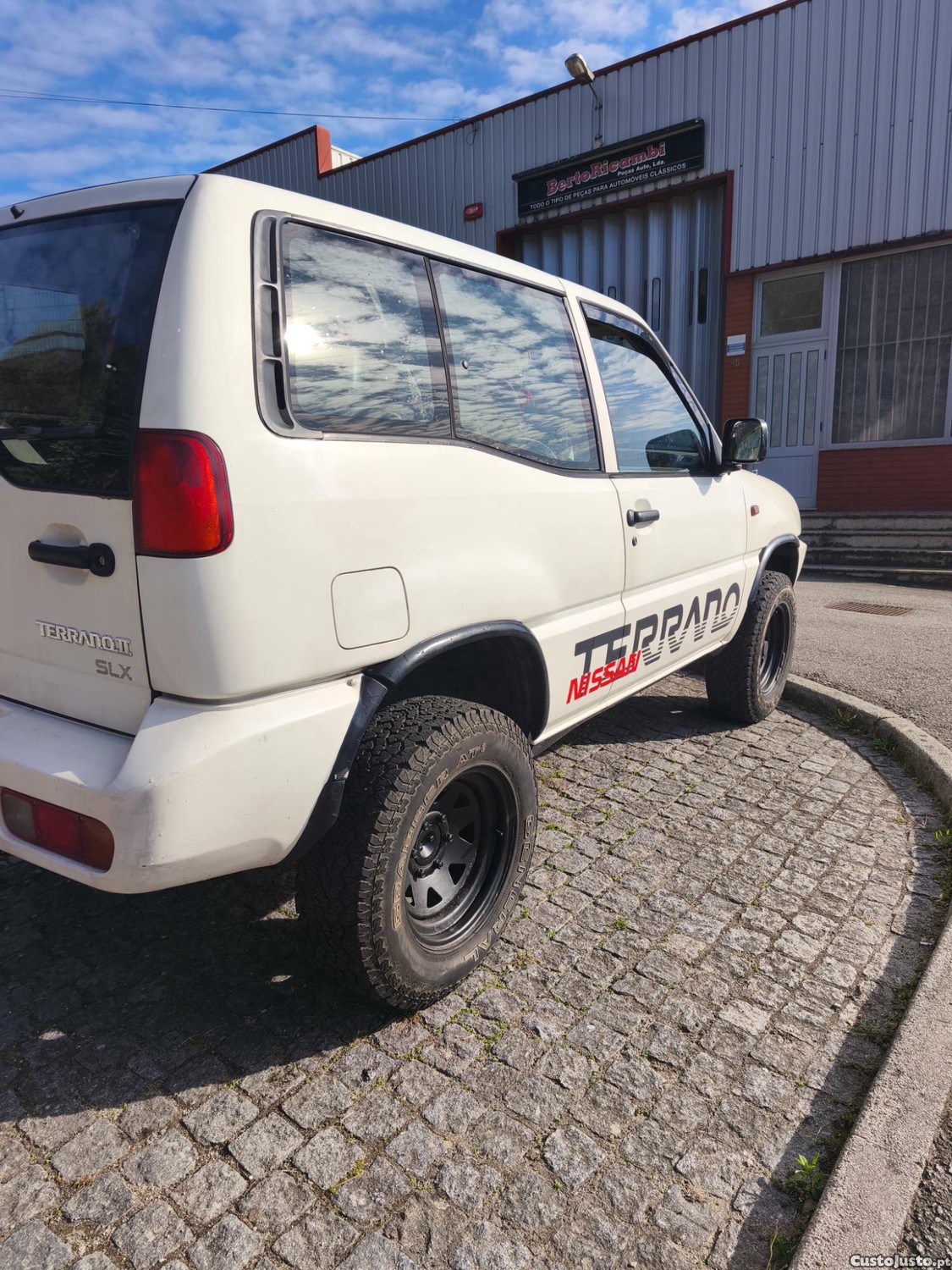 Nissan Terrano 2.7td SLX — photo 2