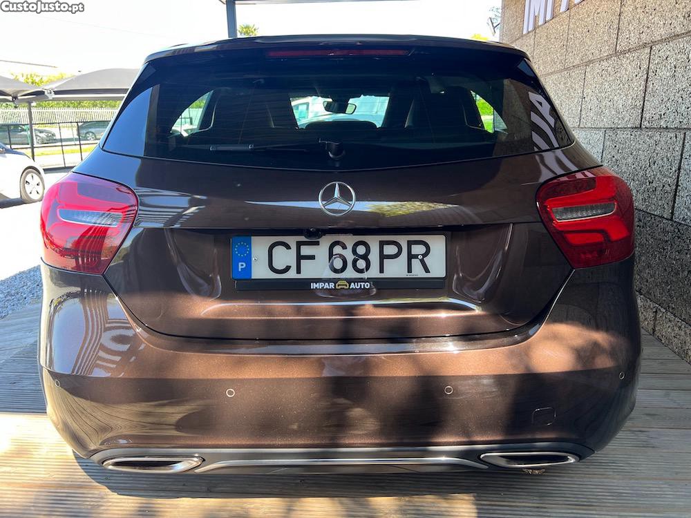 Mercedes-Benz A 180 d Urban GPS Camara — fotografia 14