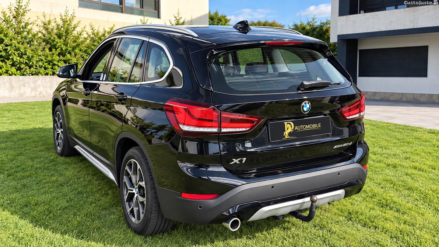 BMW X1 25 e xDrive xLine — fotografia 7