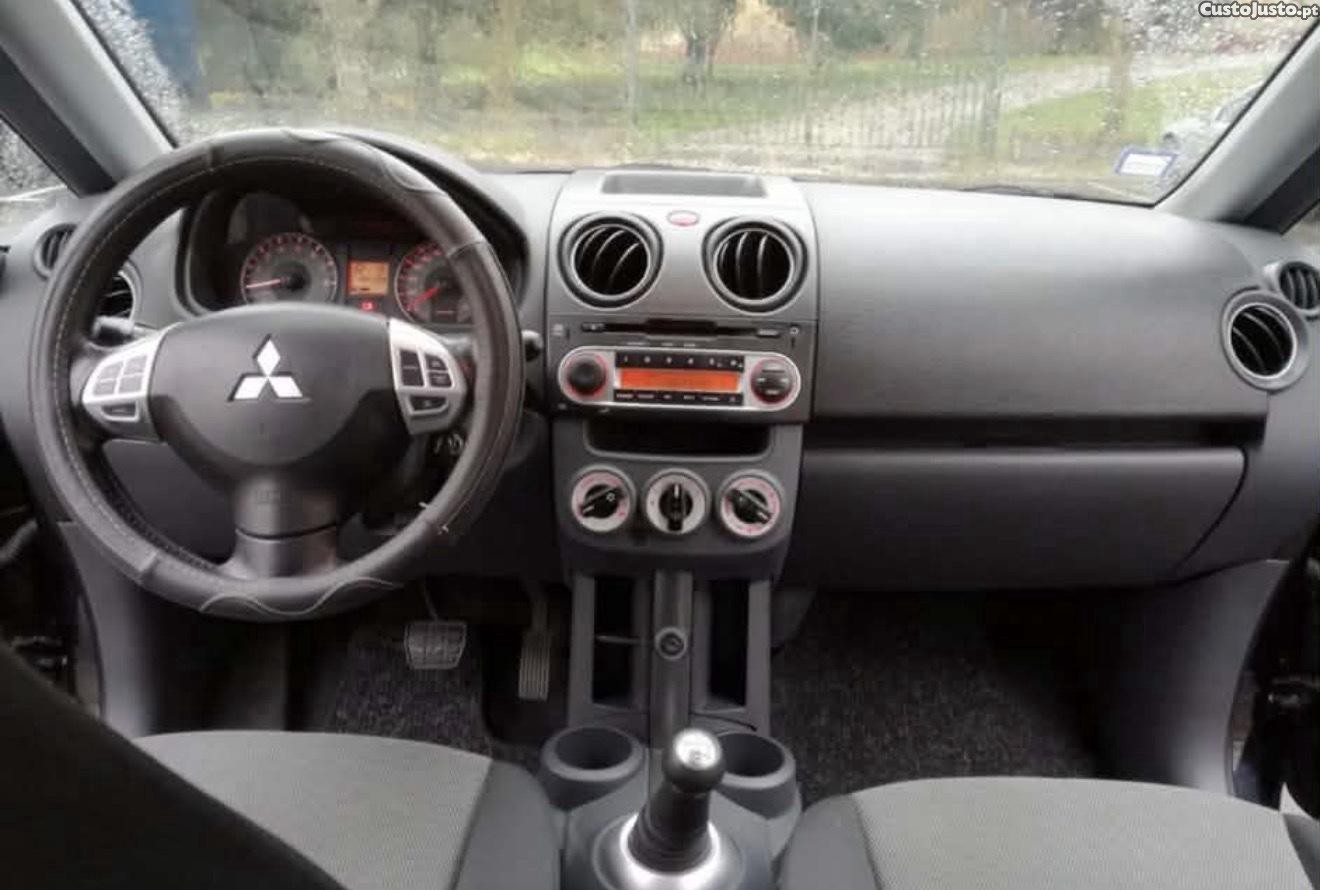 Mitsubishi Colt 1.3 — photo 3