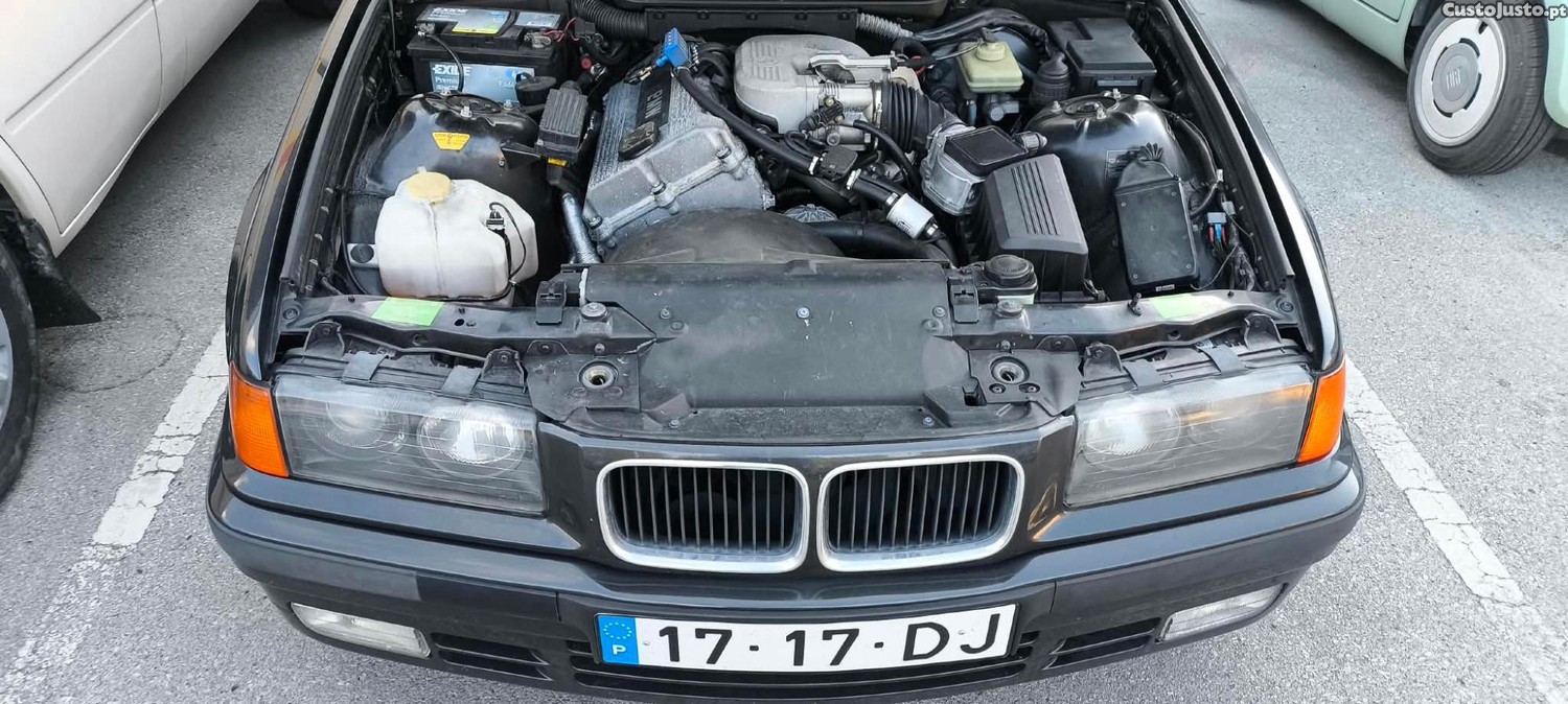 BMW 318 is (Poucos km, bom estado) — photo 3