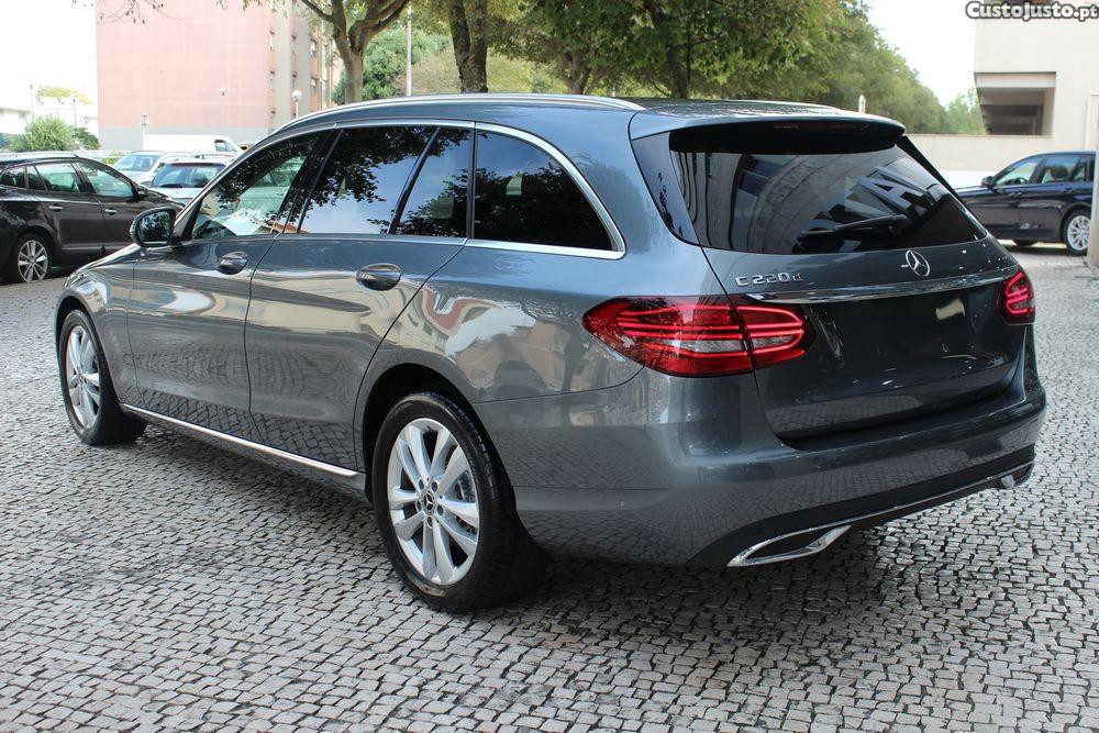 Mercedes-Benz C 220 d Avantgarde — fotografia 12