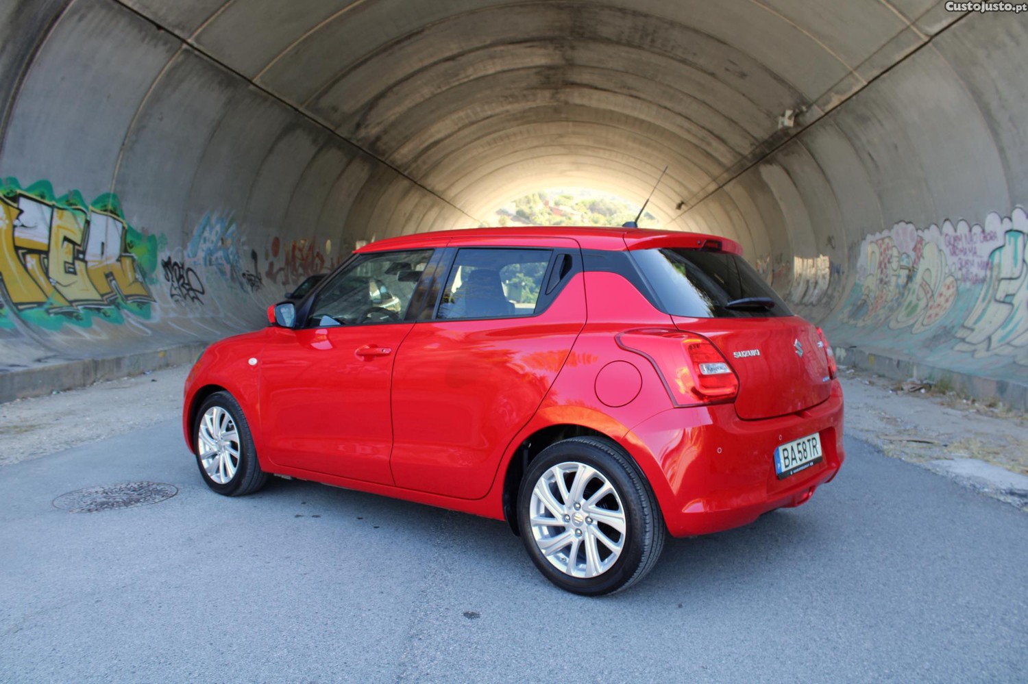 Suzuki Swift 1.2 Mild Hybrid Cx Auto - 23 foto 4