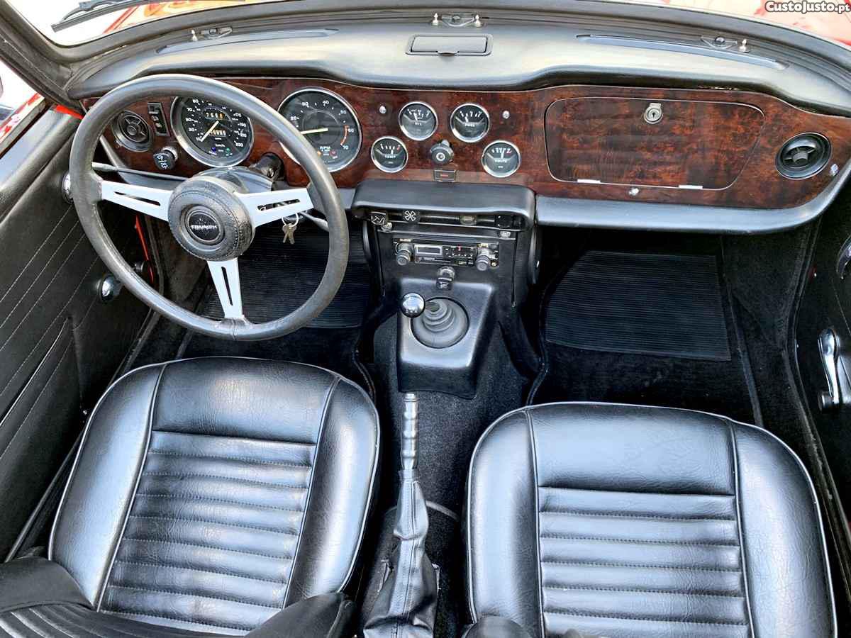 Triumph TR6 Restaurado — fotografia 46