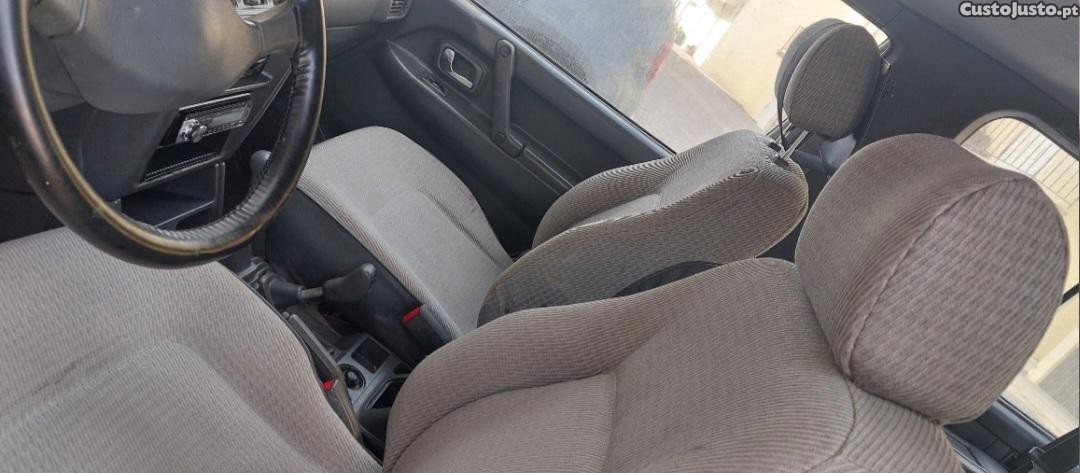 Mitsubishi Pajero 2.5 — photo 2