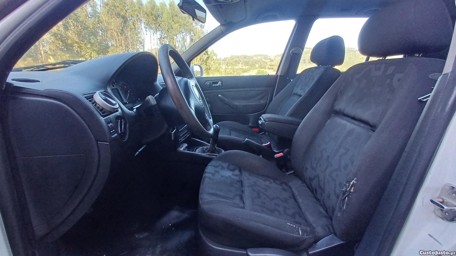 VW Golf 1.9 TDi 90cv 5Portas — photo 5