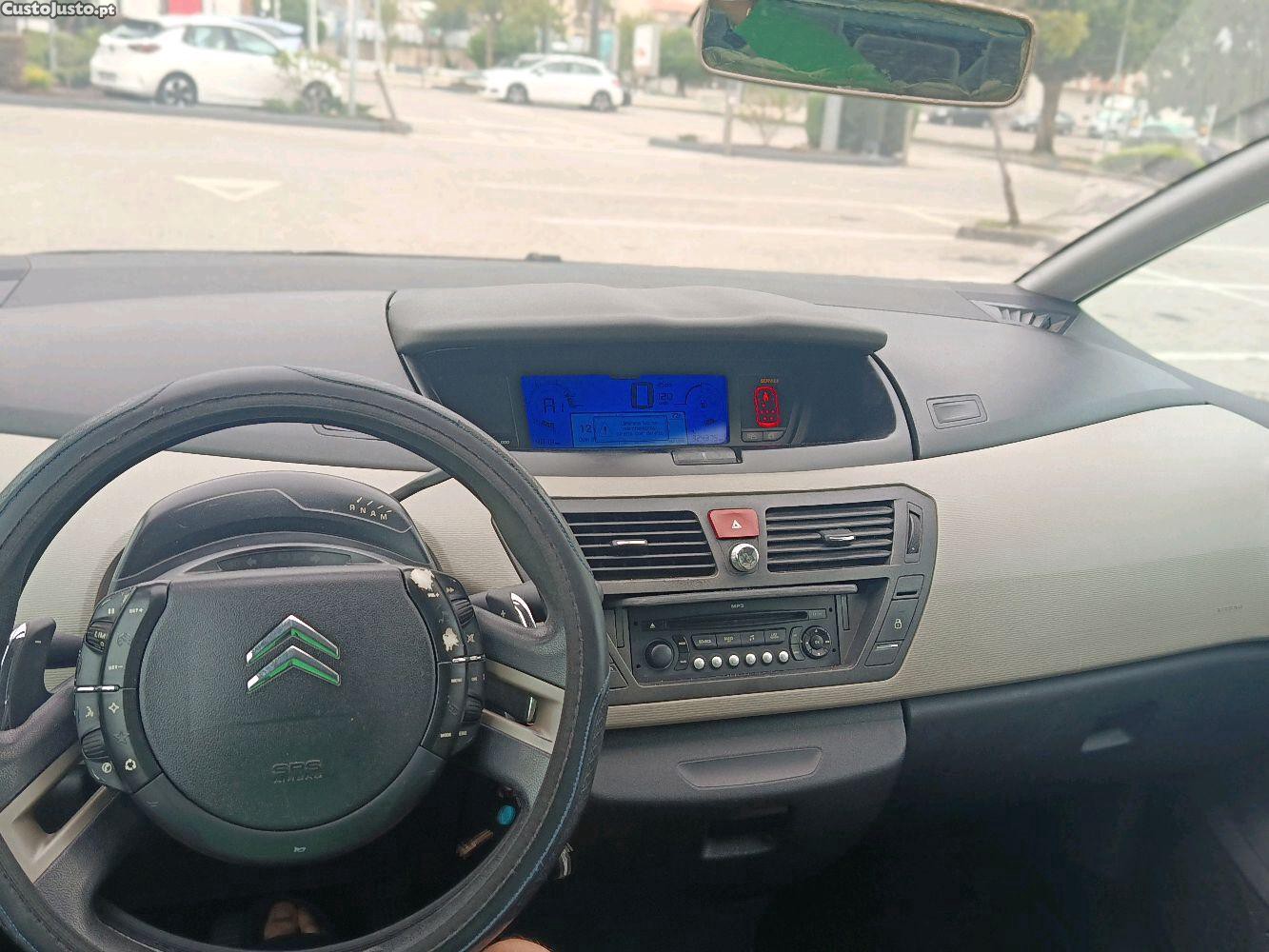 Citroën C4 Picasso 1600 — fotografia 4