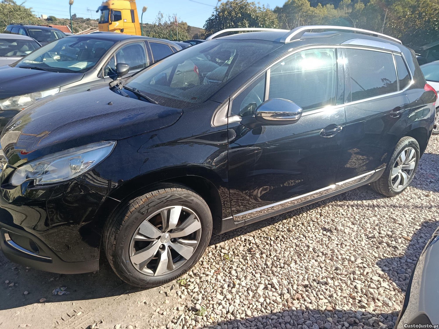 Peugeot 2008 1.2 Pure Teach Allure — photo 5