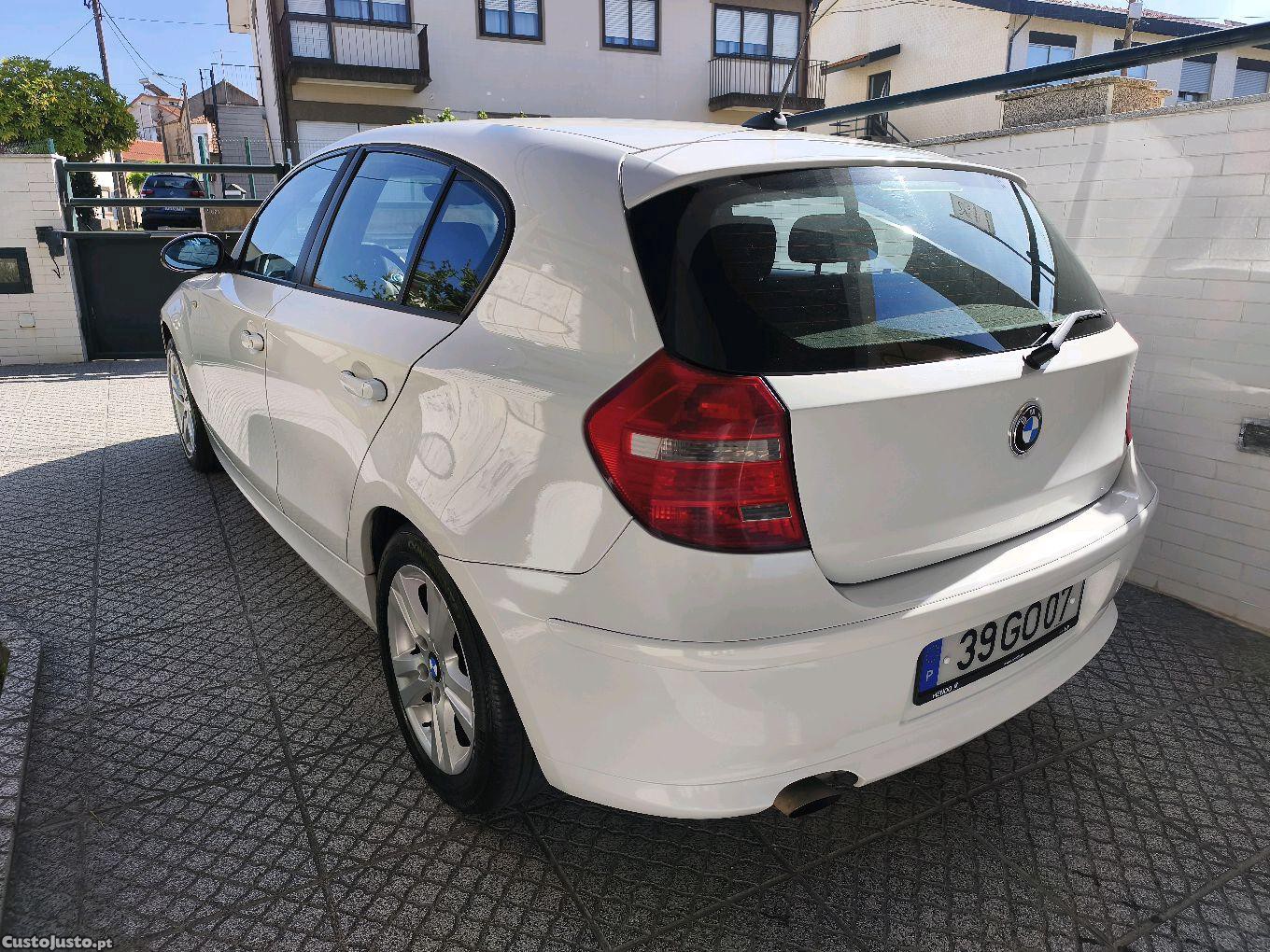 BMW 116 I Gasolina — photo 2