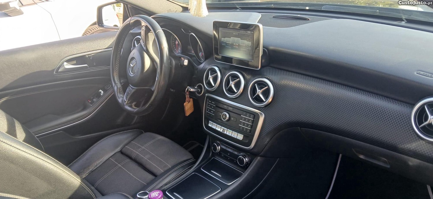 Mercedes-Benz A 180 180 D - 16 — photo 3