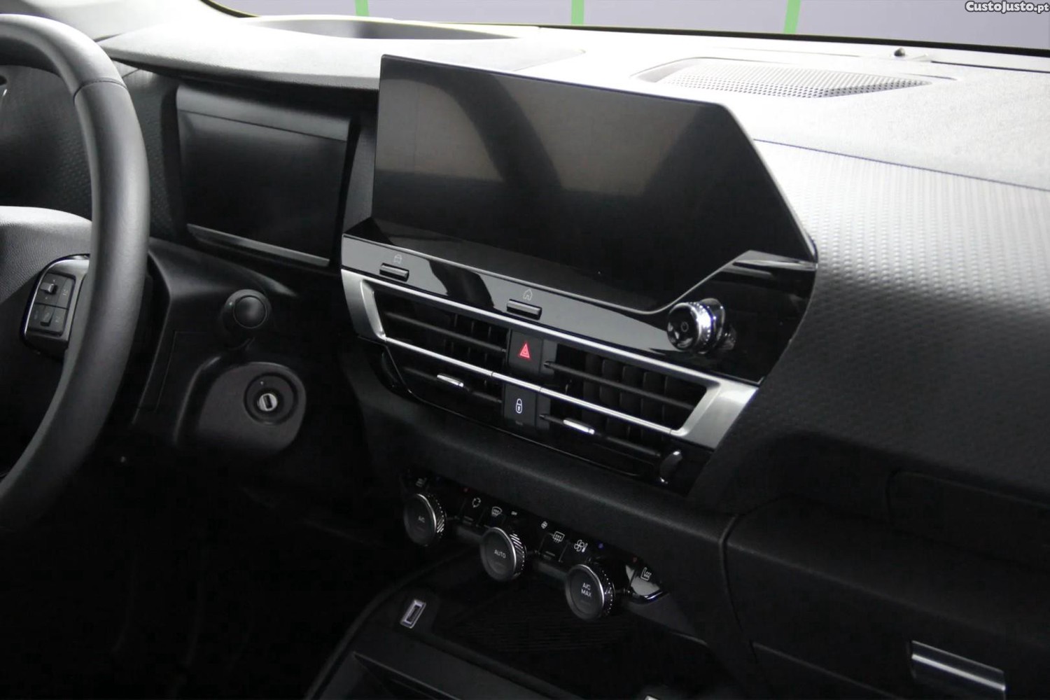 Citroën e-C4 Shine — fotografia 5
