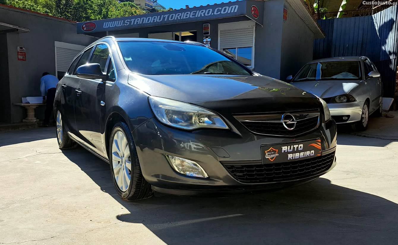 Opel Astra 1.3 CDTi Cosmo — photo 4