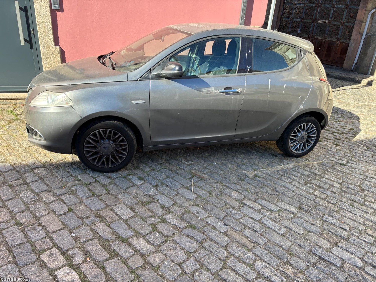 Lancia Ypsilon 5 portas — photo 4