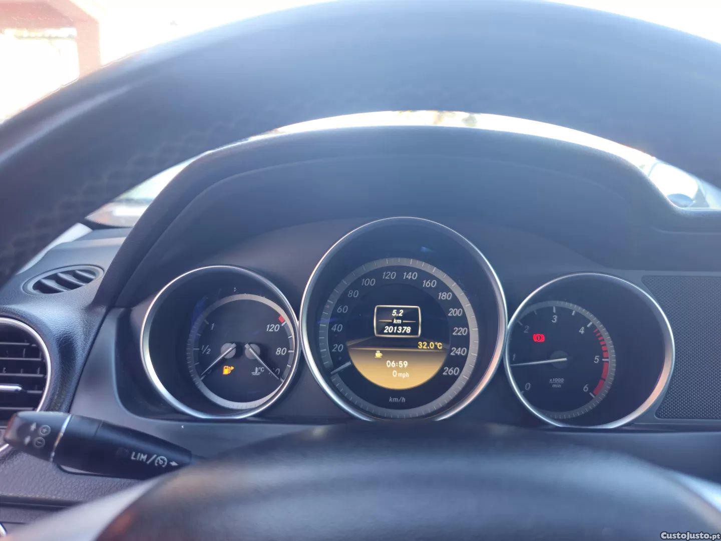 Mercedes-Benz C 200 Cdi classic blueefficiency — fotografia 6