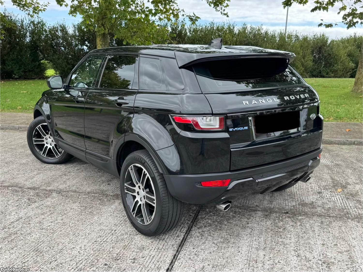 Land Rover Evoque 2.0 150CV Diesel Imaculado - 18 — photo 2