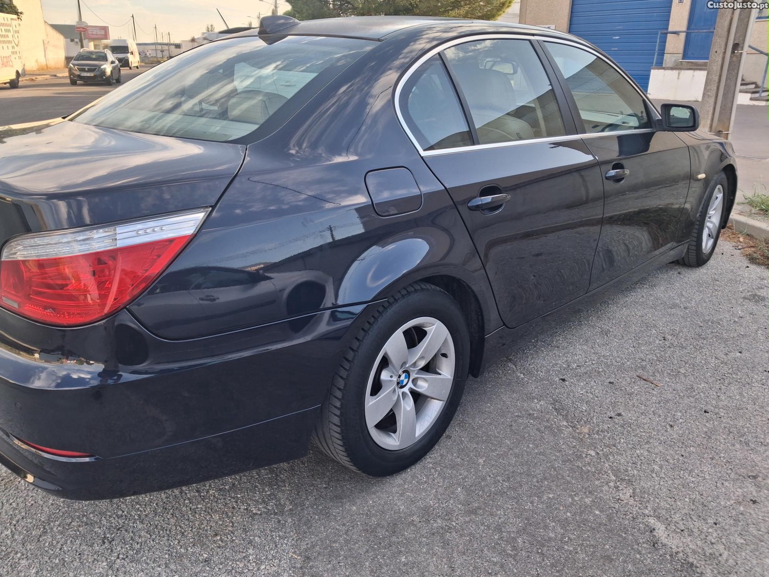 BMW 520 Executive — photo 2