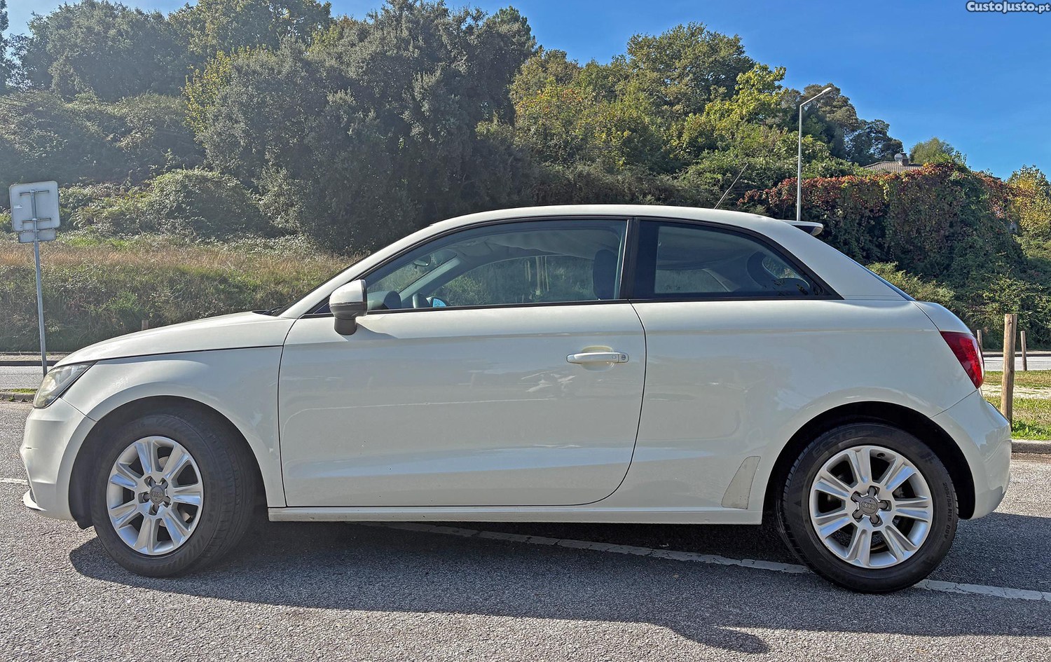 Audi A1 1.6 TDI — photo 4
