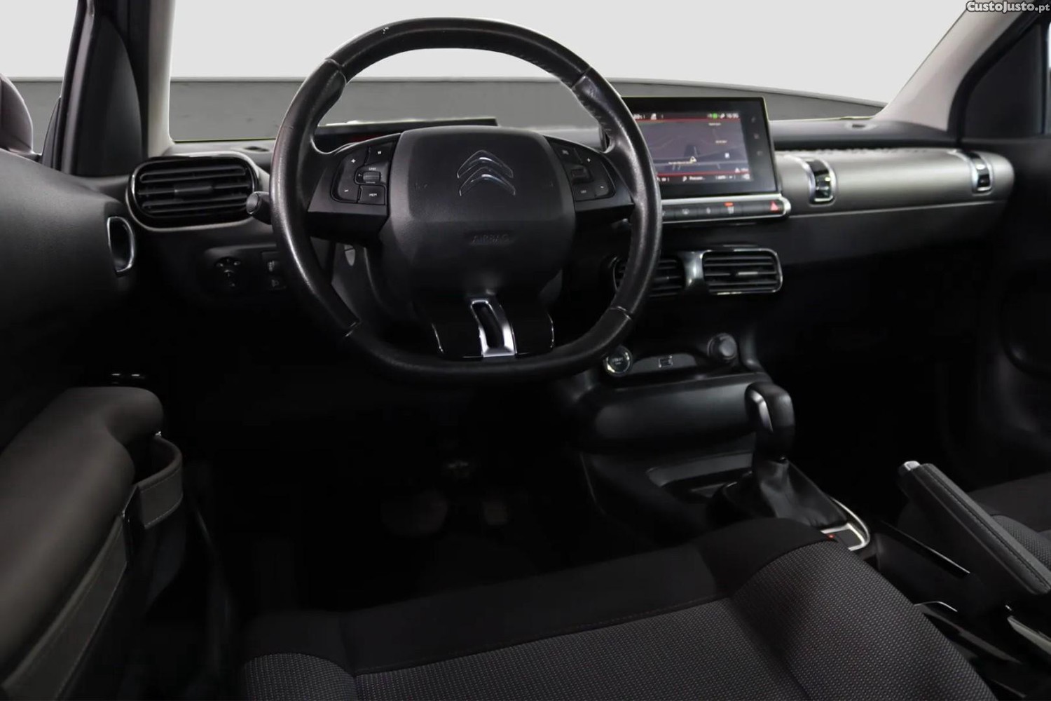 Citroën C4 1.2 PureTech Feel Business EAT6 - 19 — photo 4