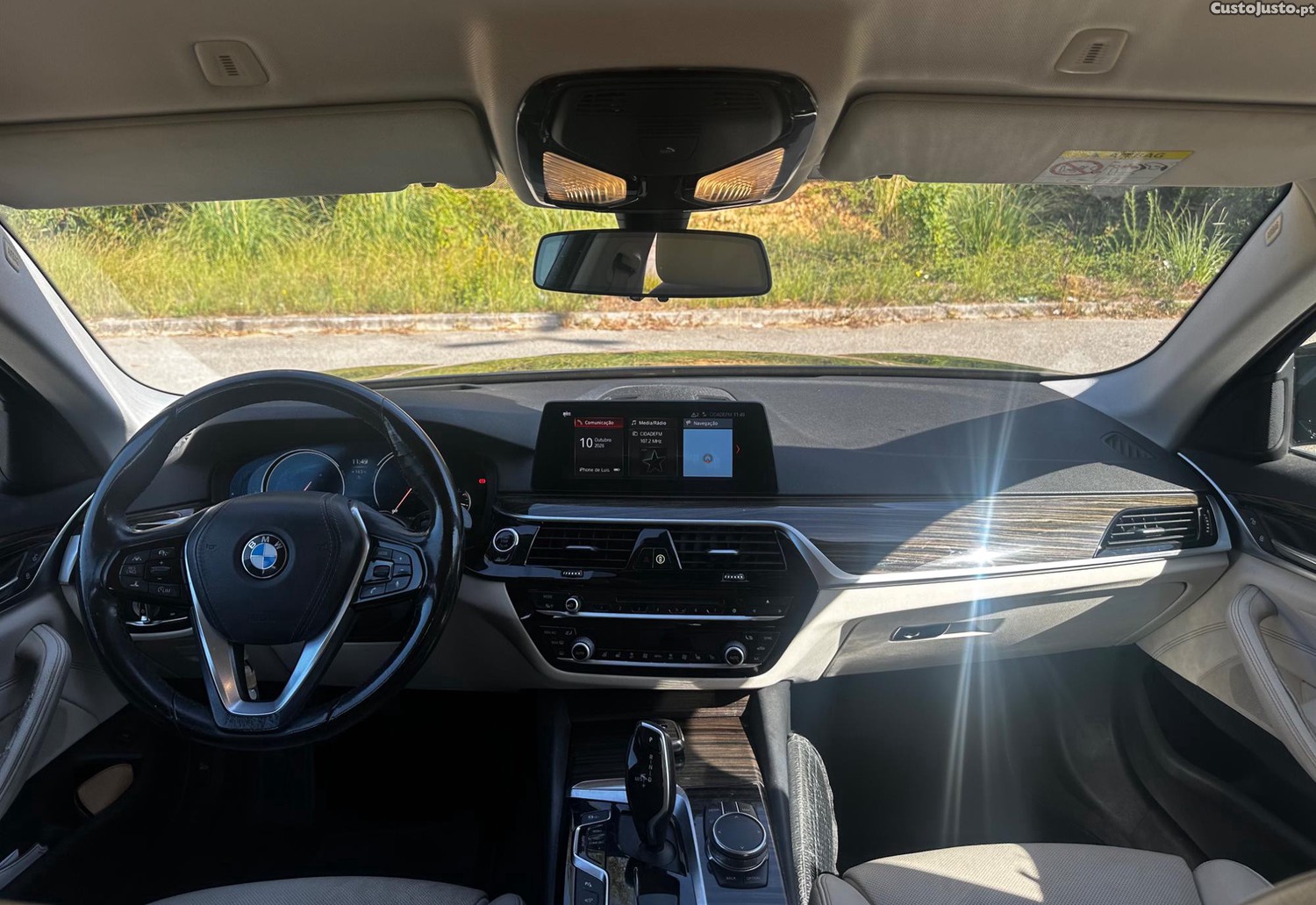BMW 520 BMW 520d Touring Auto - 17 — photo 5
