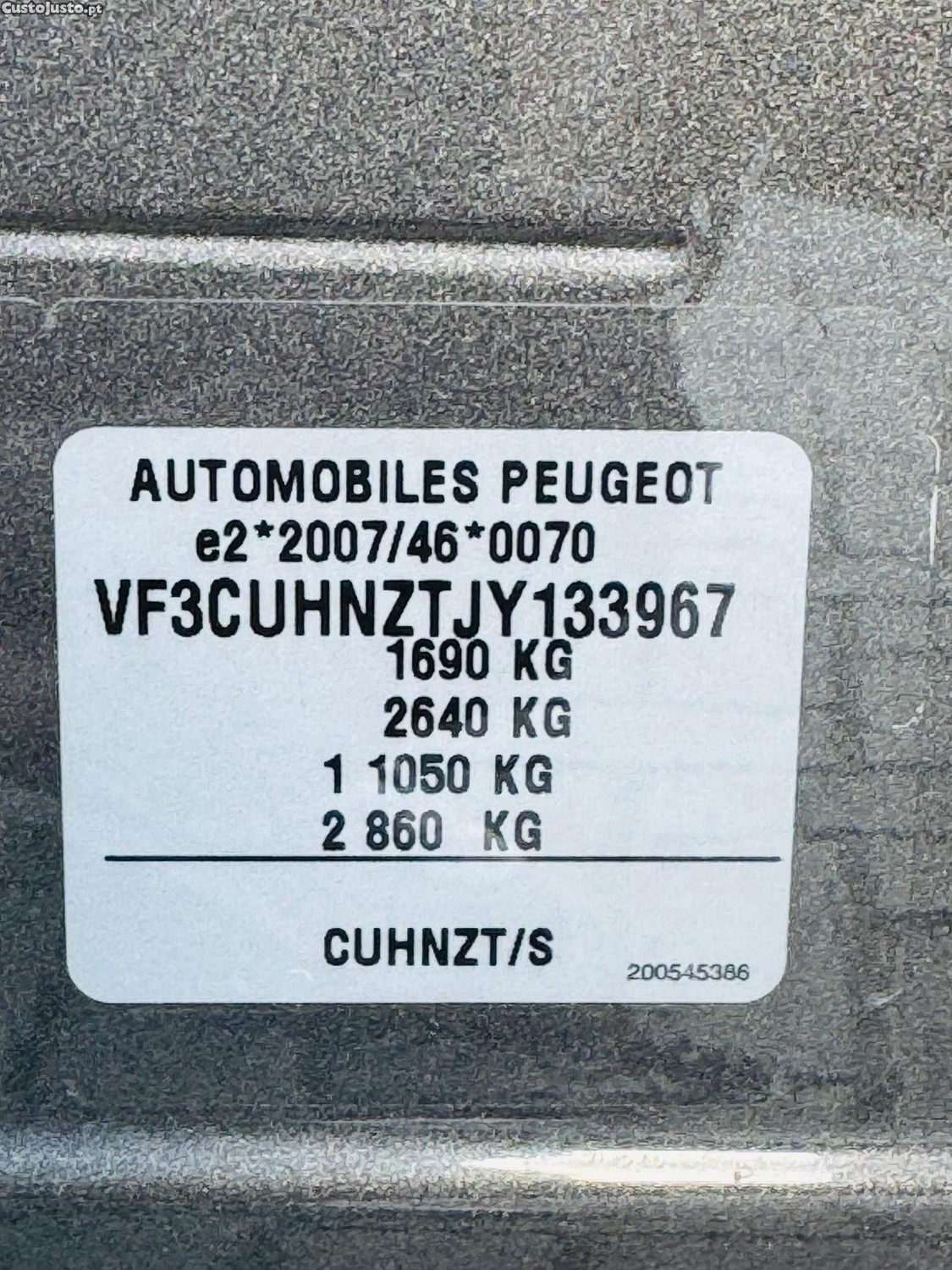 Peugeot 2008 1.2 PureTech GT Line EAT6 - 18 foto 2