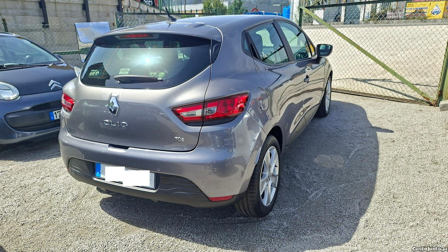 Renault Clio 0.9 TCE — fotografia 2