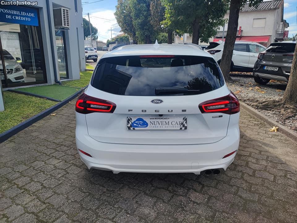 Ford Focus ST-Line 1000CC 125 Cv´s — fotografia 4