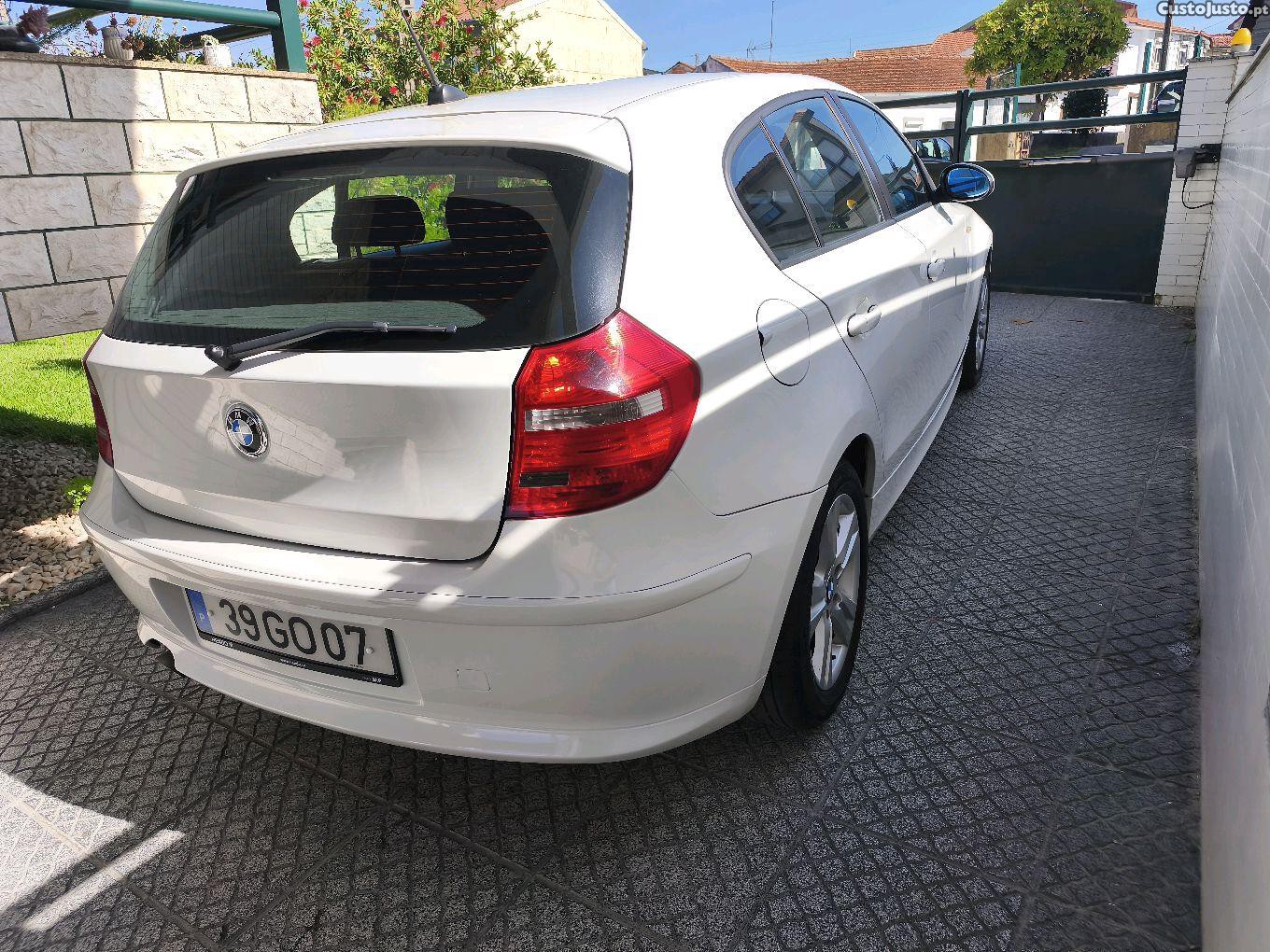 BMW 116 I Gasolina — photo 3