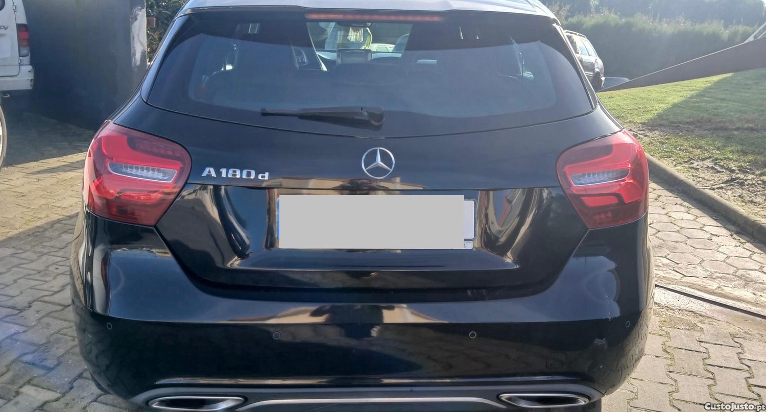 Mercedes-Benz A 180 180 D - 16 — photo 4