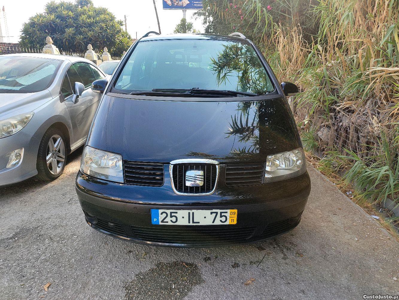 Seat Alhambra 2.0 TDI Reference - 09 foto 5