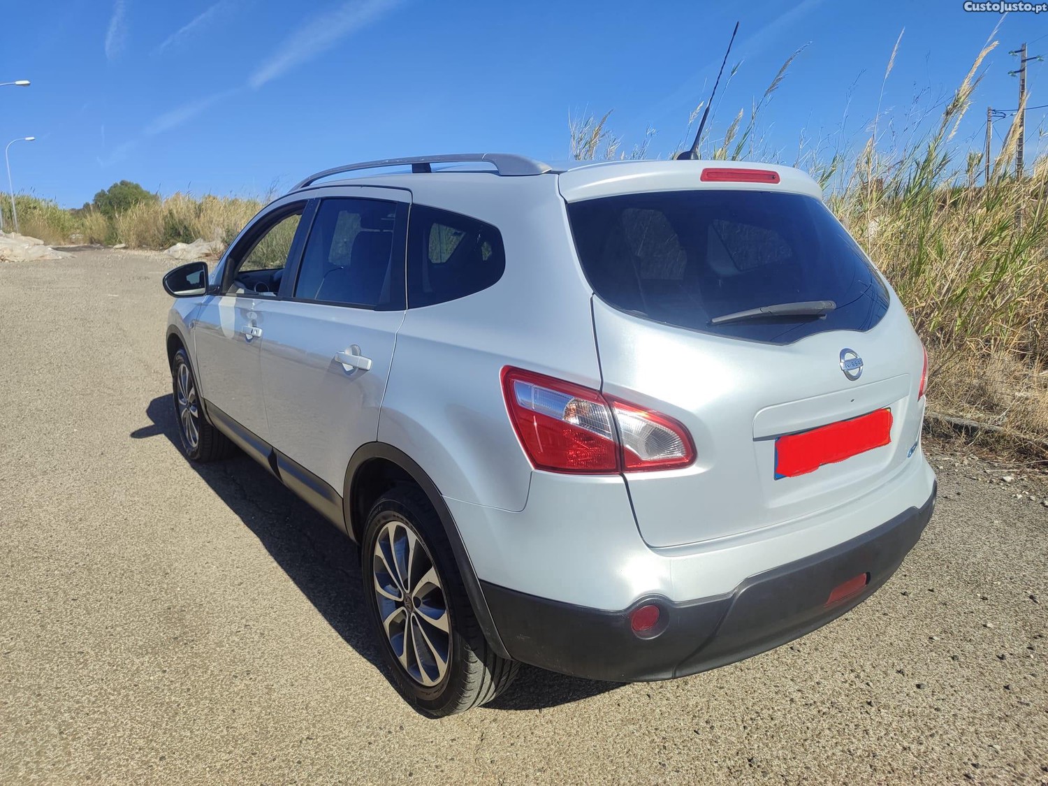 Nissan Qashqai+2 Tekna Premiun - 11 — photo 4
