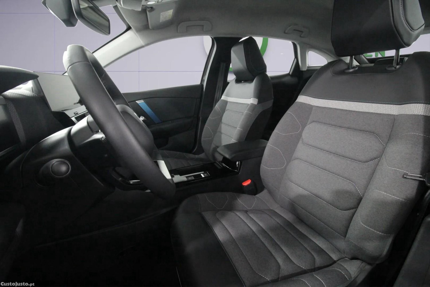 Citroën e-C4 50 kWh Feel Pack — fotografia 4