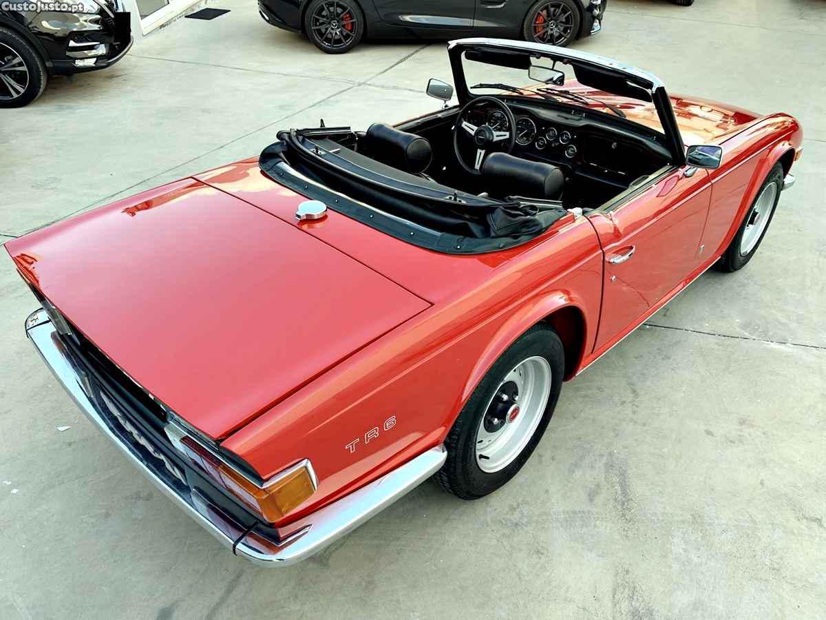 Triumph TR6 Restaurado — fotografia 14