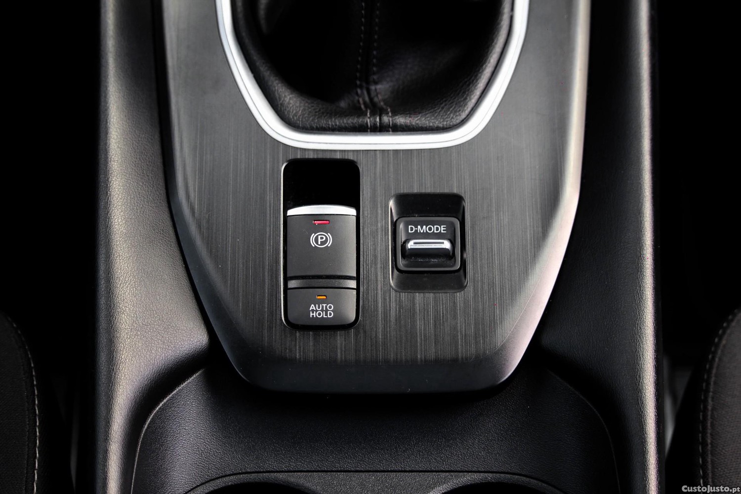 Nissan Qashqai 1.3 DIG-T N-Connecta — fotografia 9
