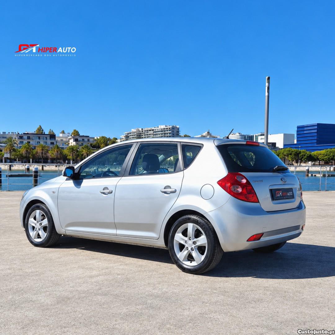 Kia Ceed 1.4 CVVT EX — photo 4