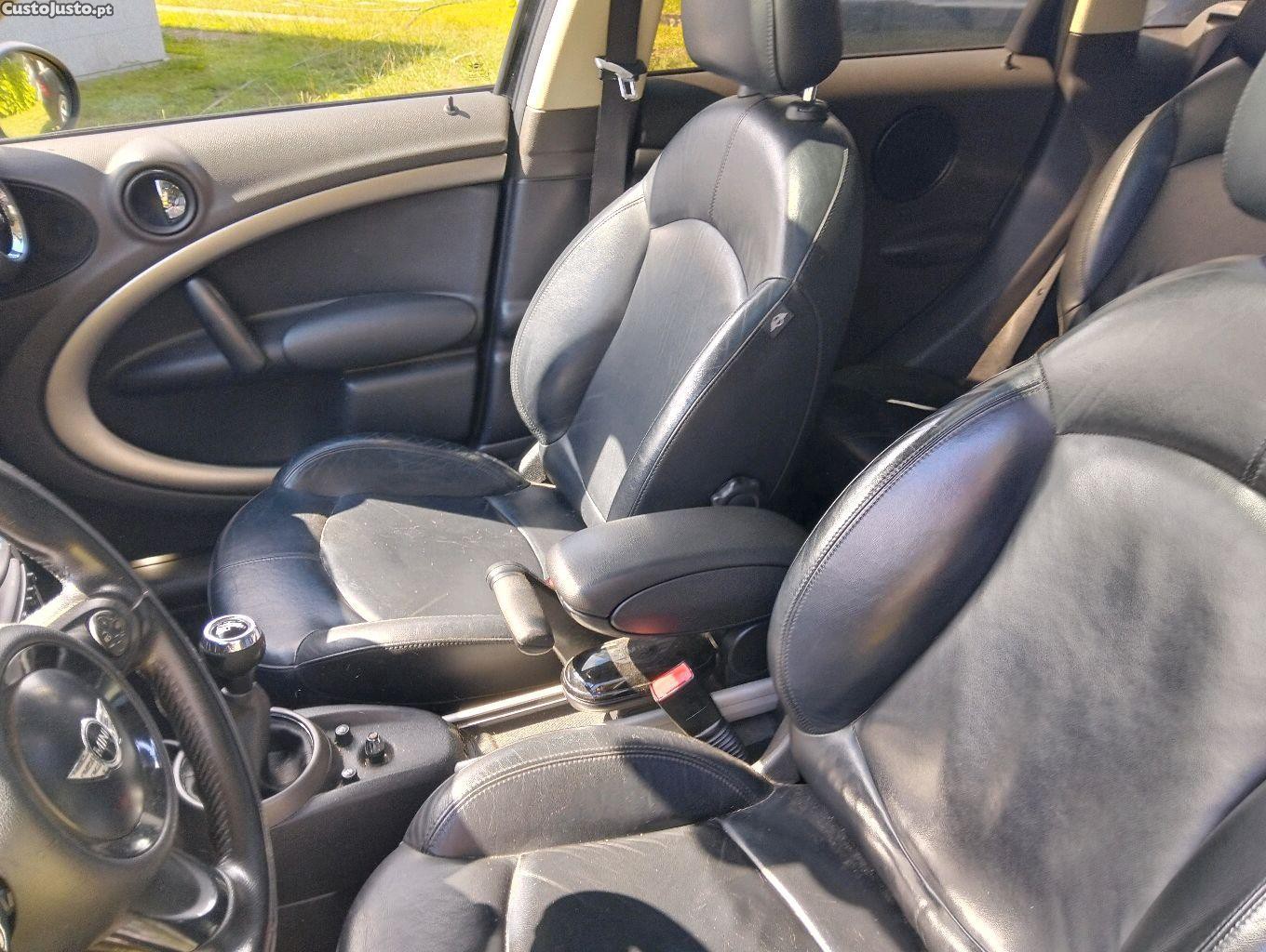 MINI Countryman Cooper D — photo 5